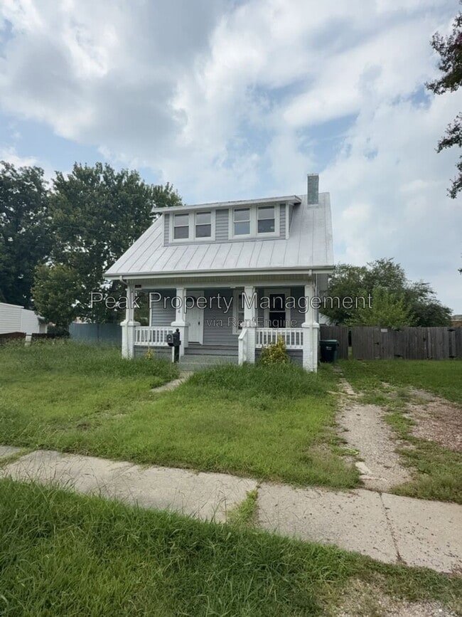 Building Photo - 114 Lee Ave