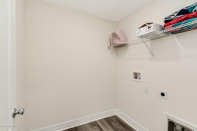 Building Photo - 1306 Potenza Dr