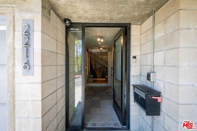 Building Photo - 2216 Bancroft Ave