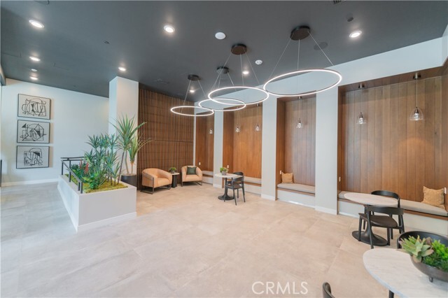 Building Photo - 1406 Rivington