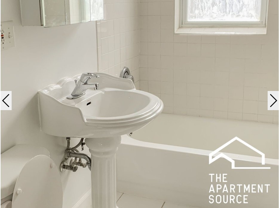 Building Photo - 3523 N Broadway St