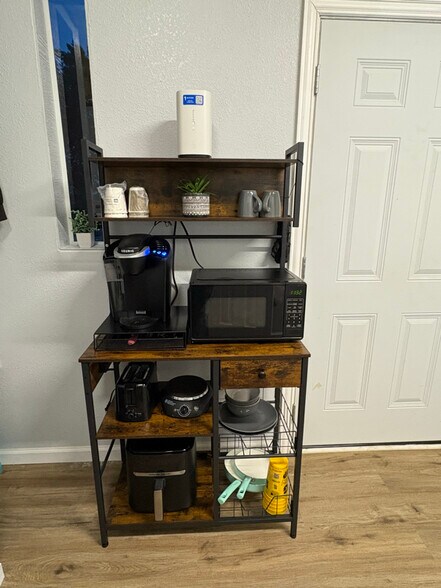 Building Photo - 1281 Fcr 930