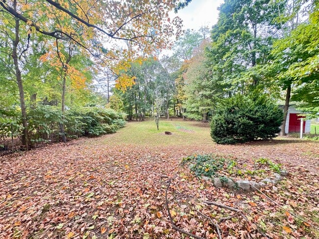 Building Photo - 273 Front St