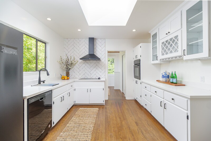 Building Photo - 7 Belmont Ave