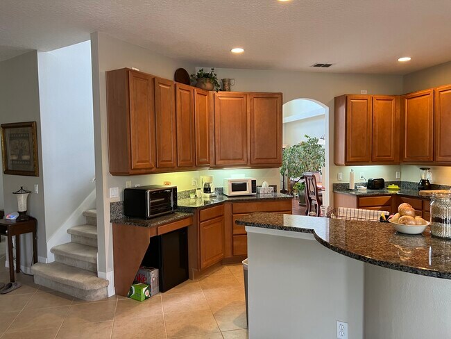 Building Photo - 2465 Rainey Ct