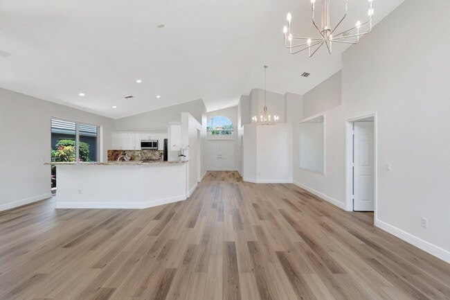 Building Photo - 7575 Doubleton Dr