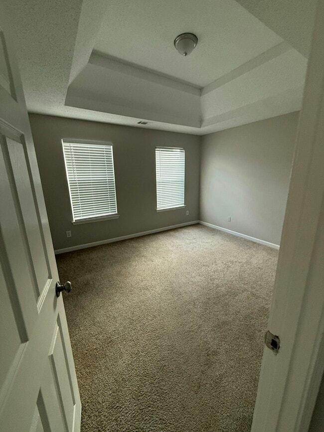 Building Photo - 1439 Alice Ave