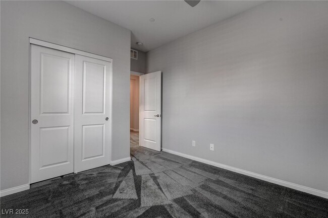 Building Photo - 1040 Via Panfilo Ave