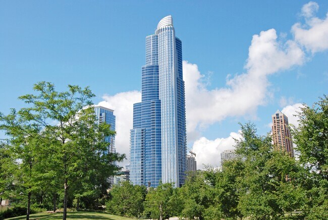 Primary Photo - 1211 S Prairie Ave