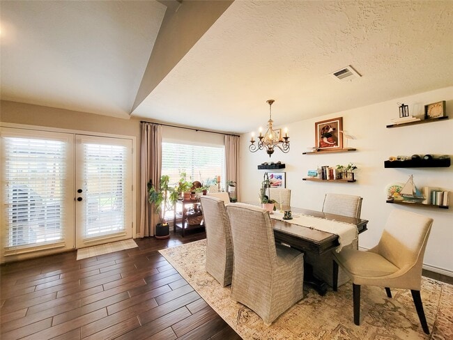 Building Photo - 3735 Hickory Knob Dr
