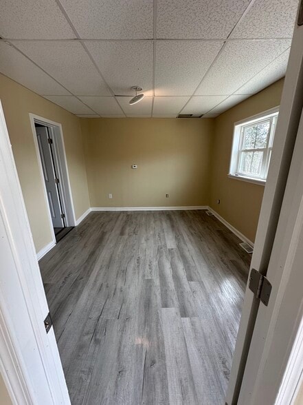 Building Photo - 74 Matthews Rd