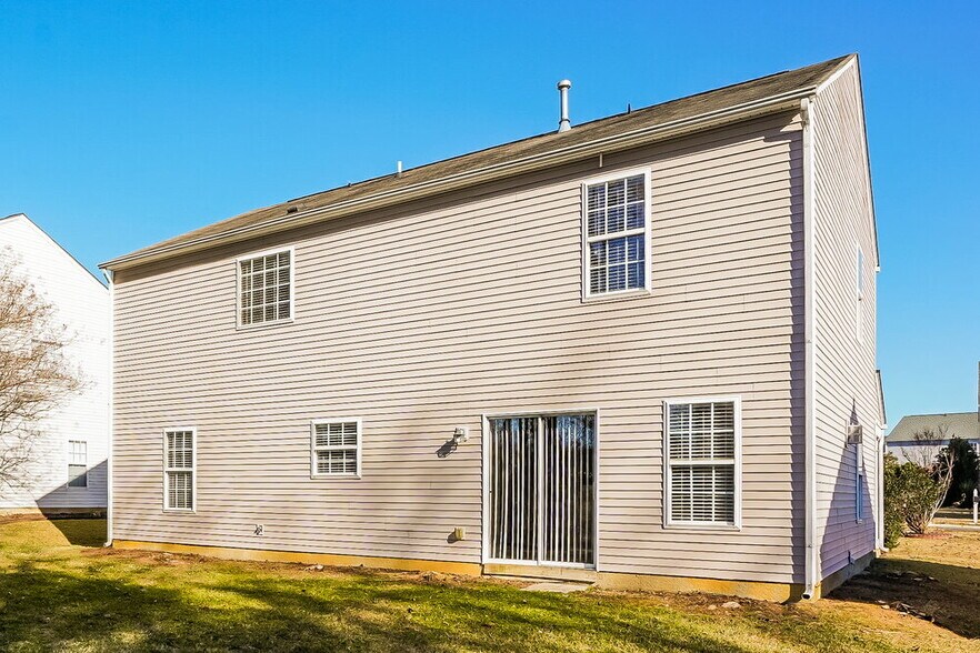 Building Photo - 1013 Lockberry Ct