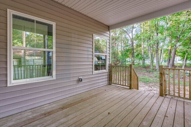 Building Photo - Newly built 3 bedroom, 2 bath Home