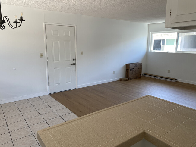 Living Room, Dining Toom - 1313 Beryl St