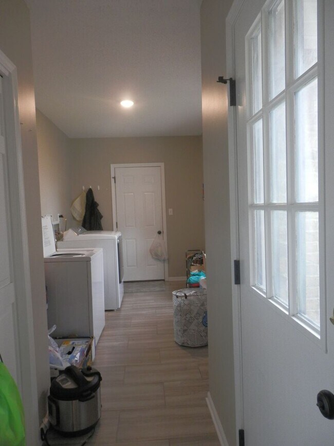 Building Photo - Spectacular 5 Bed 3 Bath With Amazing View Of Number 9 Fairway at CCMO!