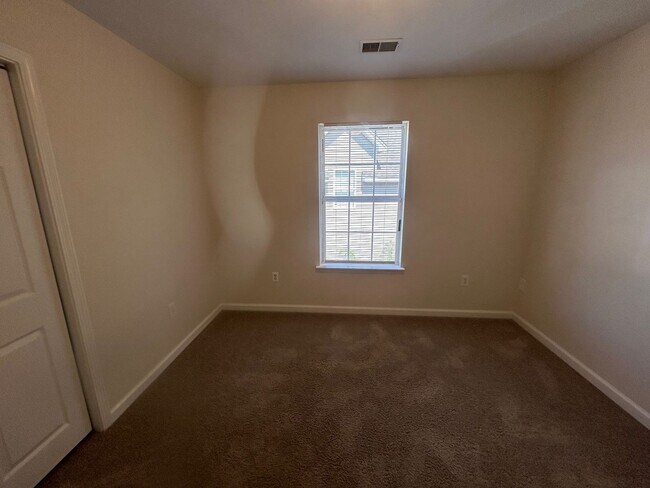 Building Photo - 168 Canal Pl Cir