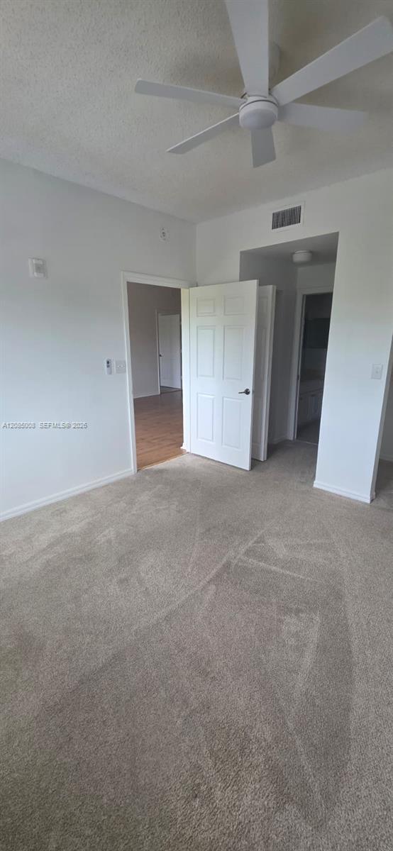 Building Photo - 2802 Sarento Pl
