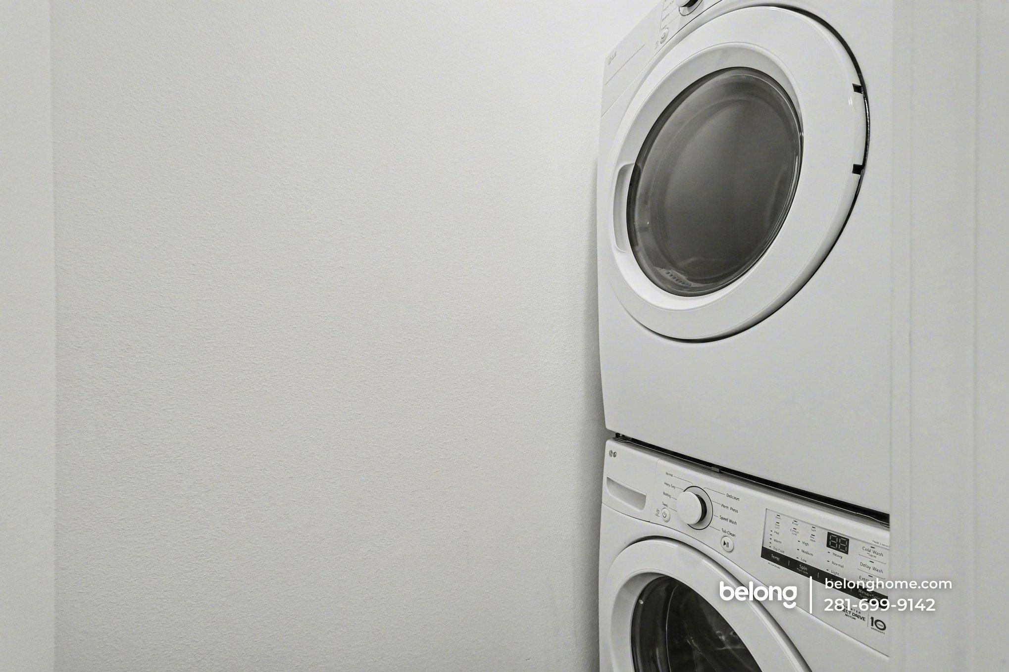 Building Photo - 203 Danna Ln