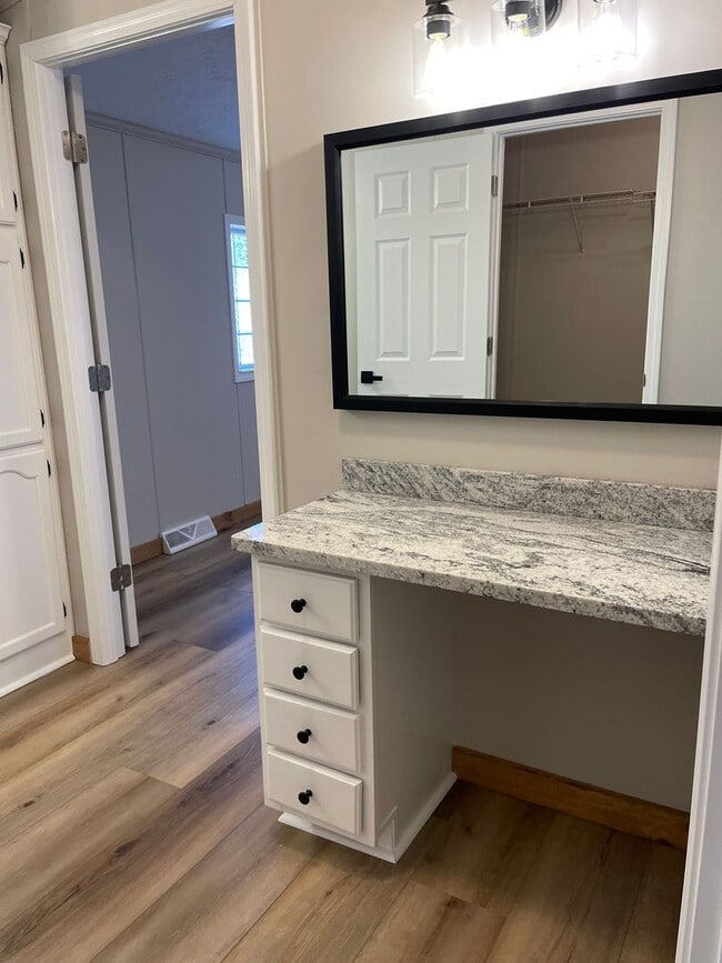 Building Photo - Peaceful Country Living on 1.4 Acres Beautifully Remodeled 3 Bed / 2 Bath Home on Ficklin Road