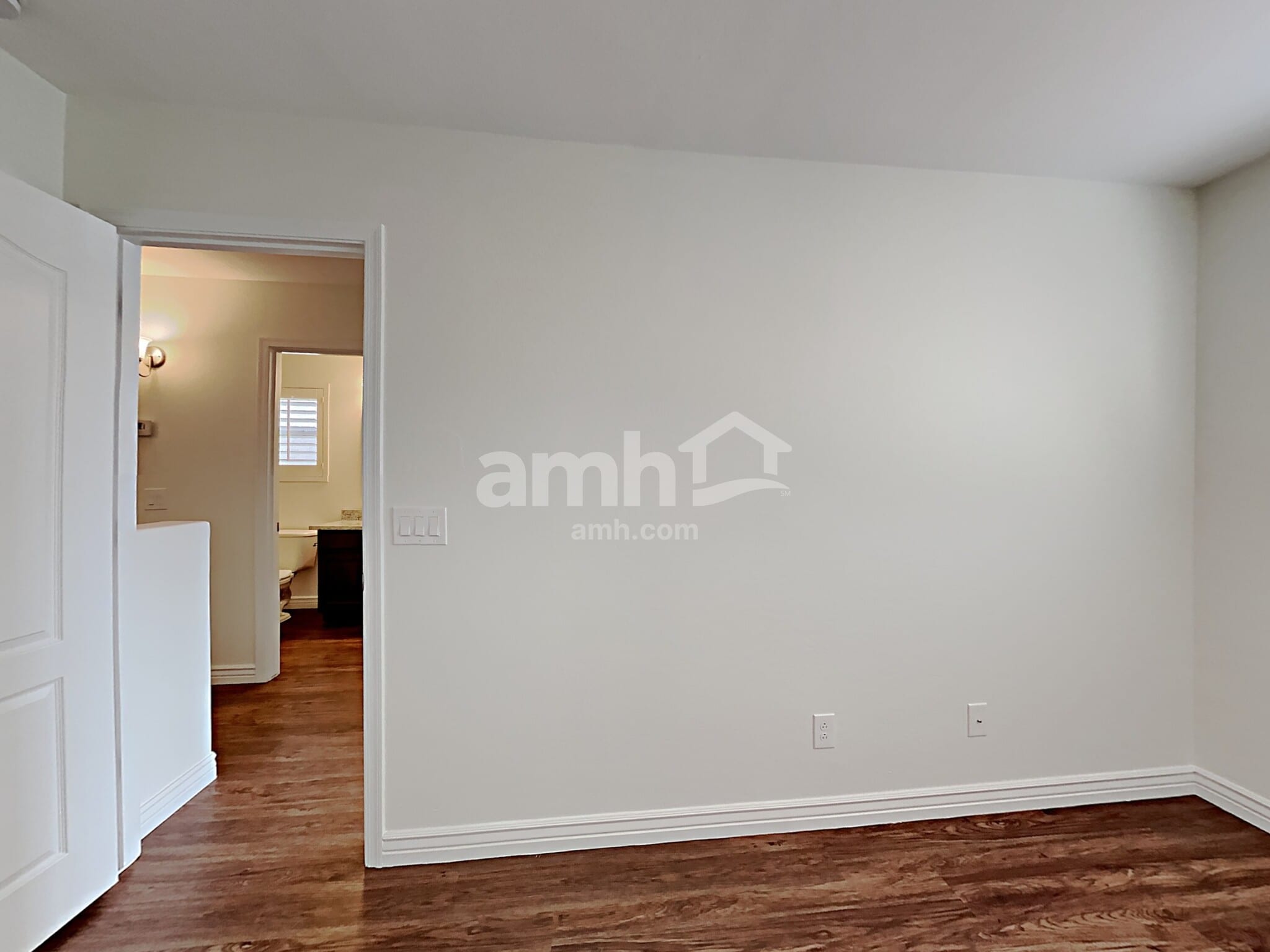 Building Photo - 17464 W Mauna Loa Ln