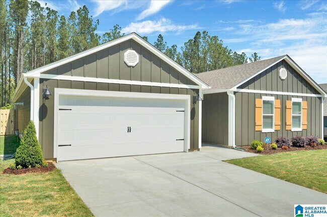 Building Photo - 283 Halifax Ln