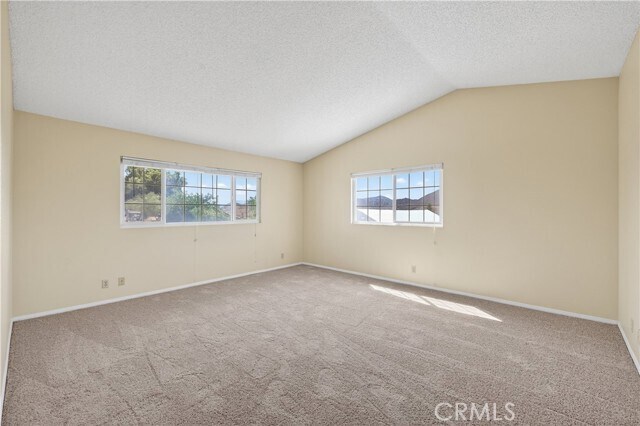 Building Photo - 10728 Valley Dr