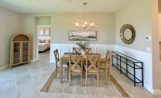 Building Photo - 1464 Saddlewood Cir