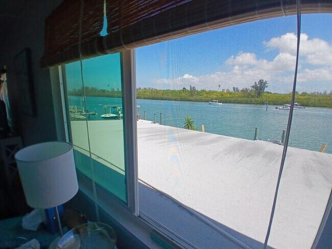 Building Photo - 18213 Gulf Blvd