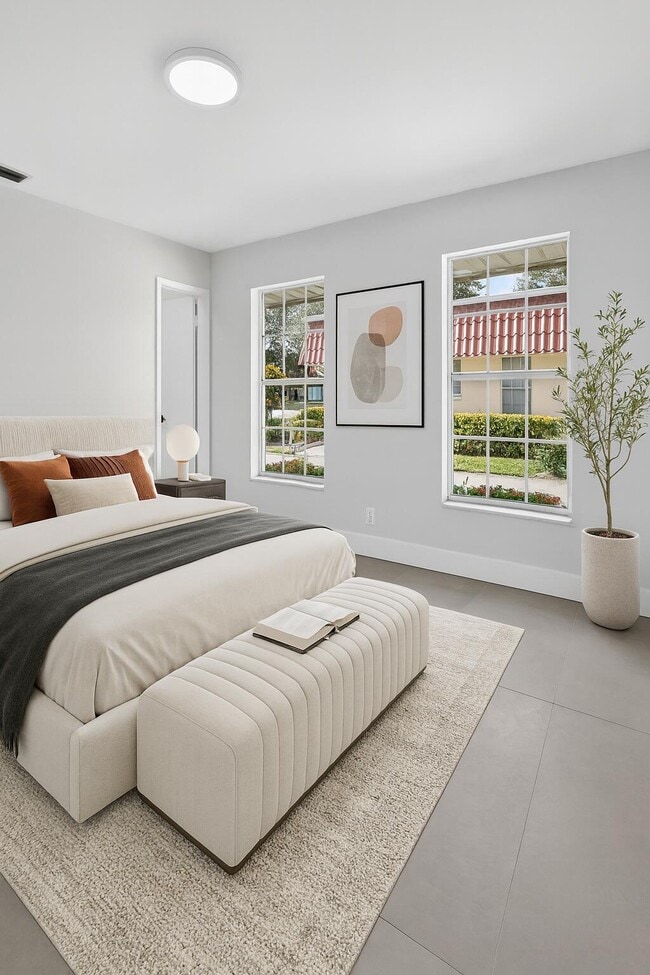 Building Photo - 846 Salem Ln