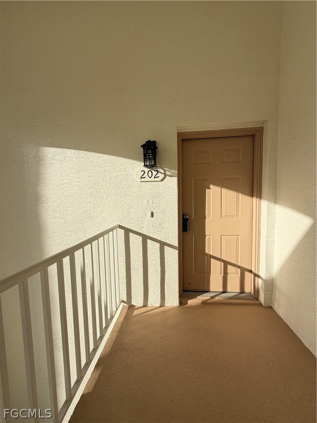 Building Photo - 14999 Rivers Edge Ct