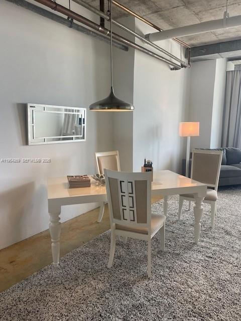 Building Photo - 1000 West Ave