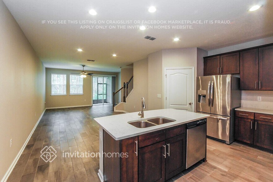 Building Photo - 71 Castro Ct