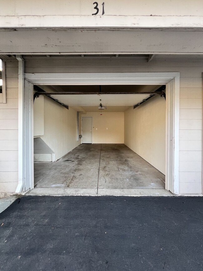 Building Photo - Coming Soon - Charming Two Bedroom Napa Condo
