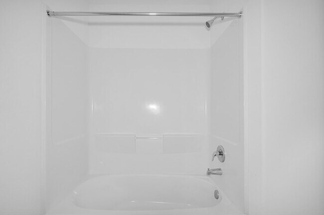 Building Photo - 24126 Maple Turn Ln