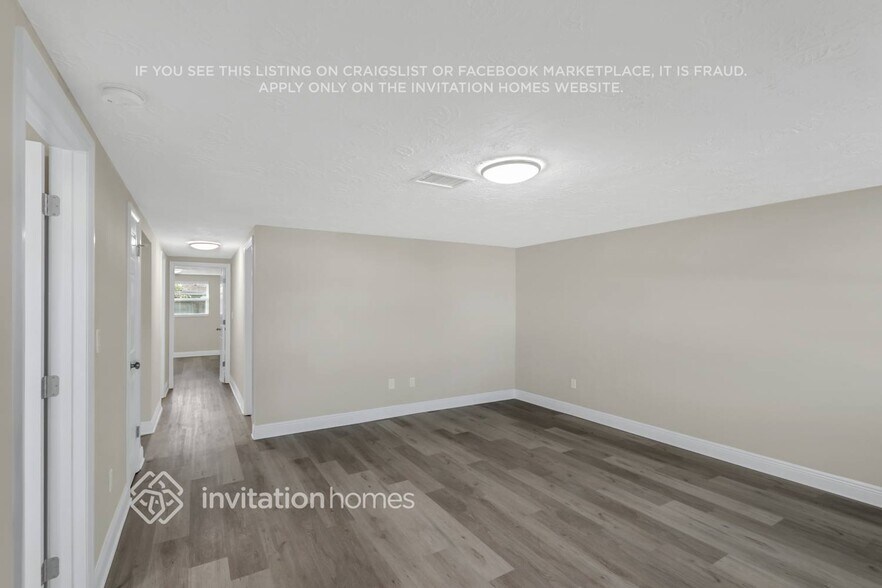Building Photo - 3416 Seffner Dr
