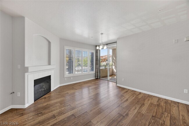 Building Photo - 7127 S Durango Dr