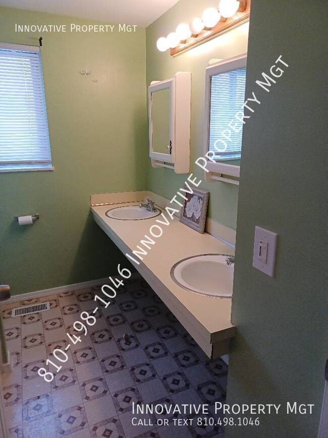 Building Photo - 8366 Cappy Ln