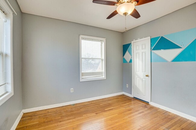 Building Photo - Spacious 3-Bedroom, 2.5-Bath Home with Gat...