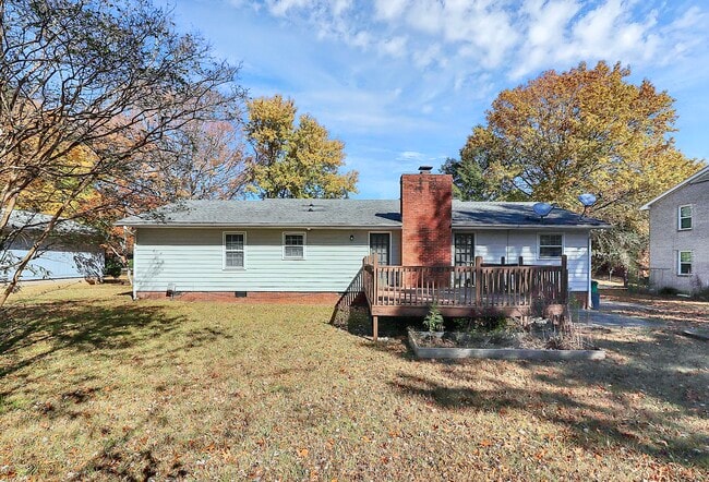 Building Photo - 7401 Quail Ridge Dr