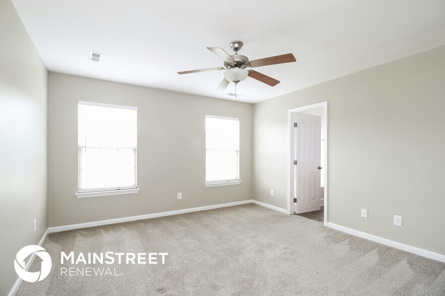 Building Photo - 2942 Mirasol Ct