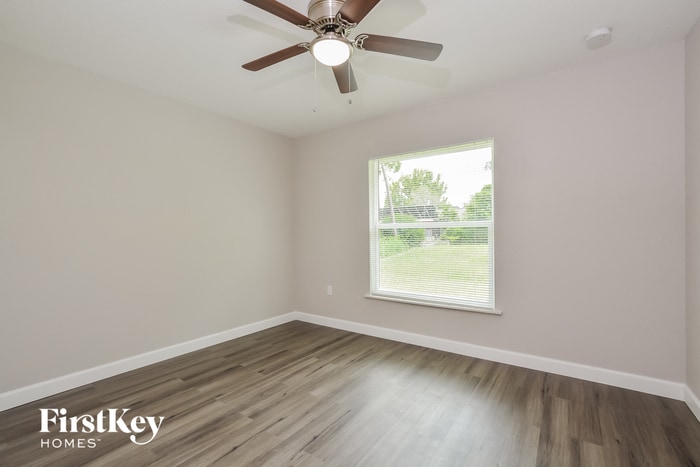 Building Photo - 1175 Adams St