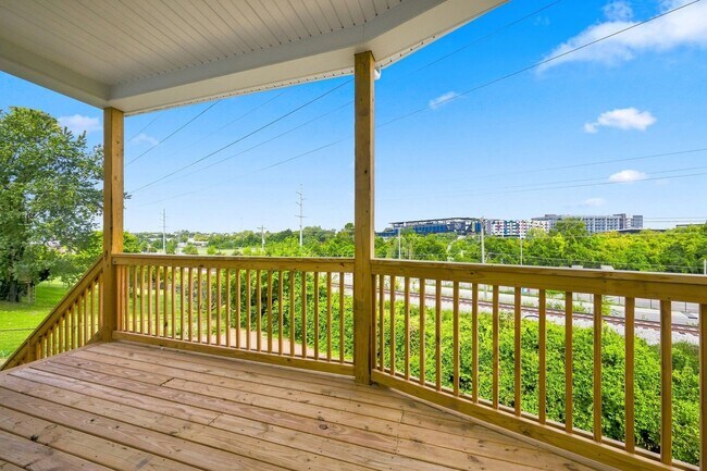 Building Photo - 508 Waycross Dr