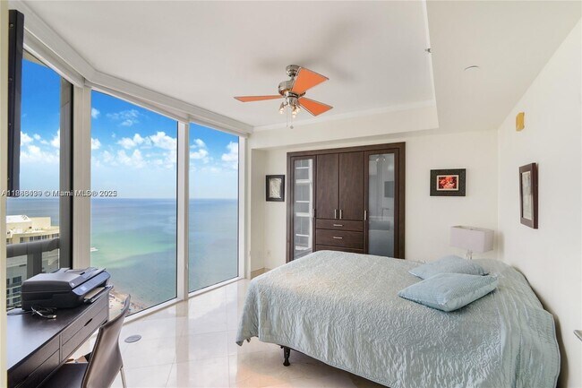 Building Photo - 17201 Collins Ave