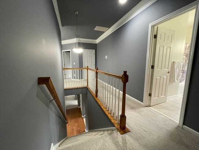 Building Photo - 9709 Glenburn Ln