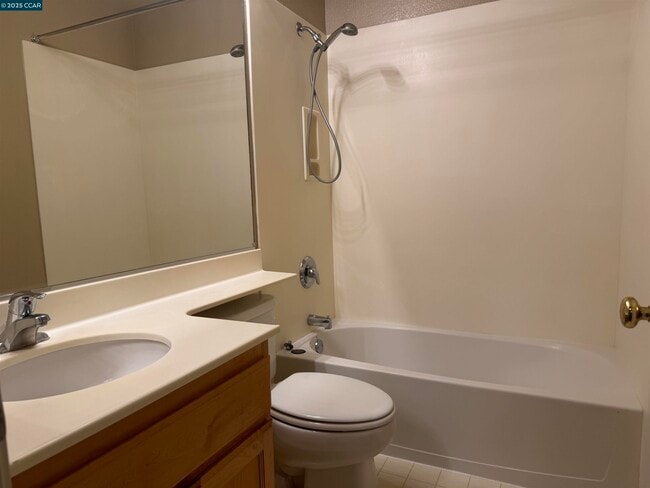 Building Photo - 2728 Ashwell Ln