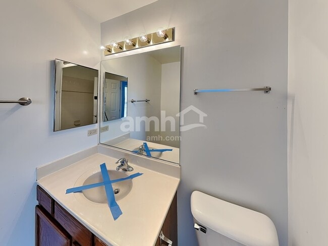 Building Photo - 2402 Wild Cherry Ct