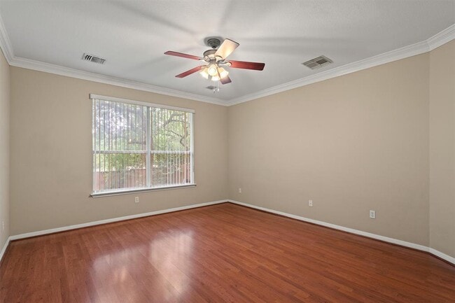Building Photo - 9013 Sautelle Ln