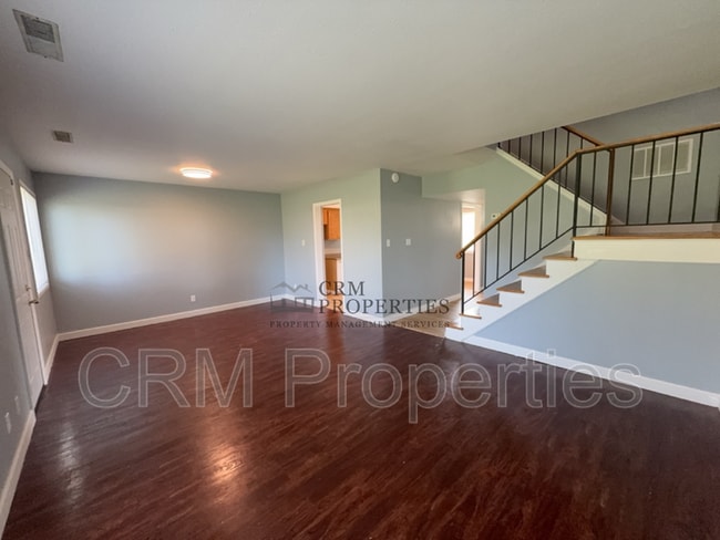 Building Photo - 42024 Hamilton Ct