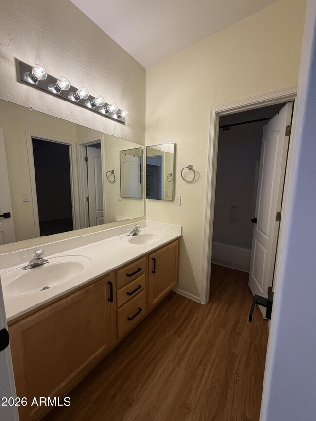 Building Photo - 7464 E Odessa Cir