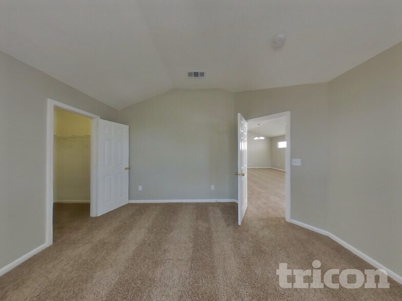 Building Photo - 10432 Brookwood Bluff Rd S